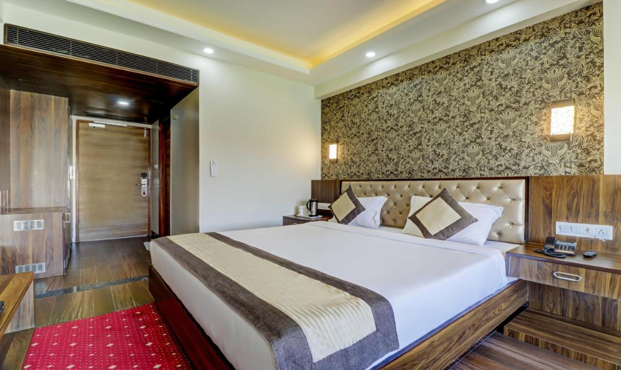 Sanskar Hotel Jaipur Exterior photo